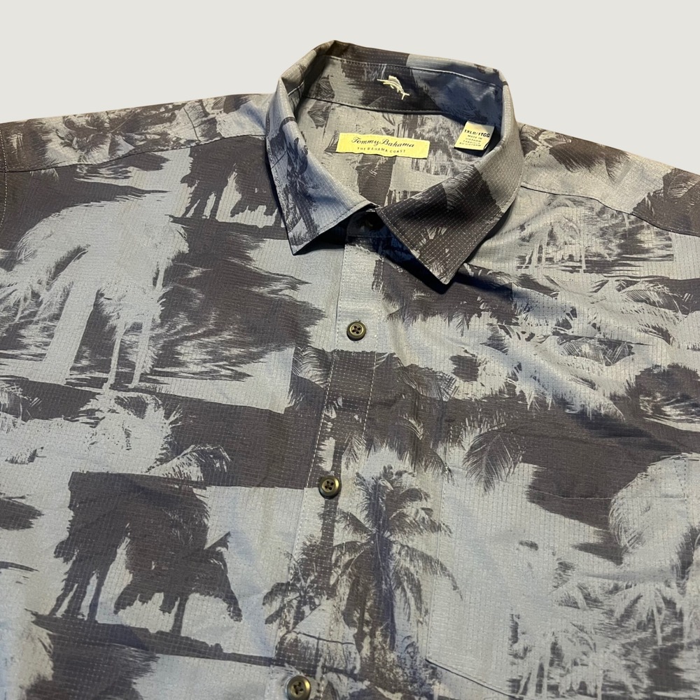 Tommy Bahama Mens 1XLB Shirt Blue Tropical Palm Tree Bahama Coast Button Up